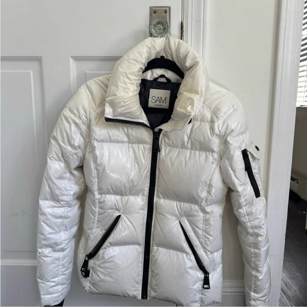 SAM. Women's White Puffer Jacket with Black Accents - Picture 3 of 4